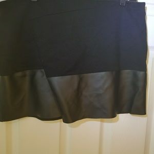 Peyton Jensen mini skirt